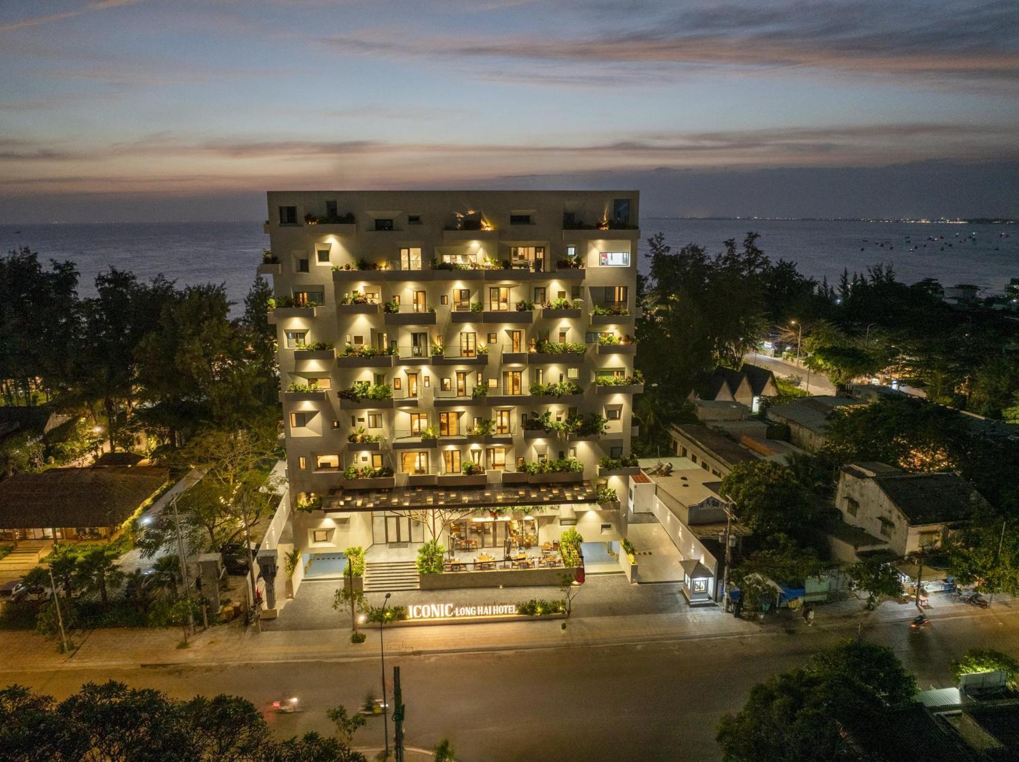 Iconic Long Hai Hotel Exterior photo